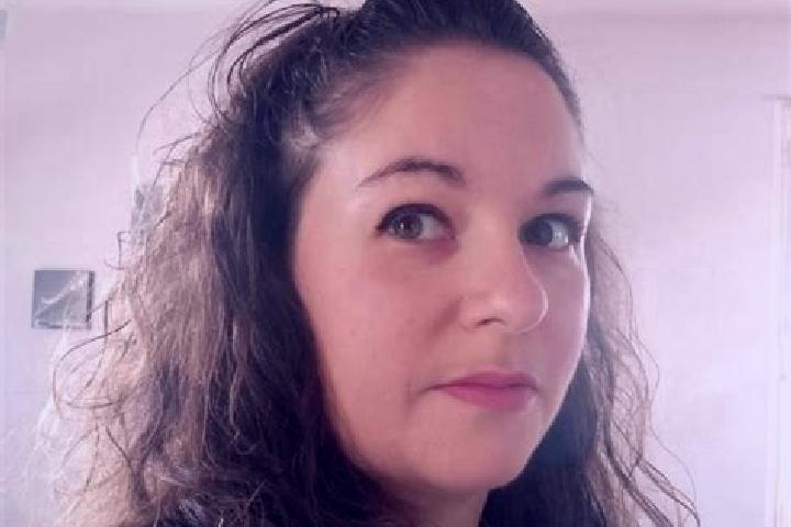 Emma, 23 — Escort in Marsilly, France