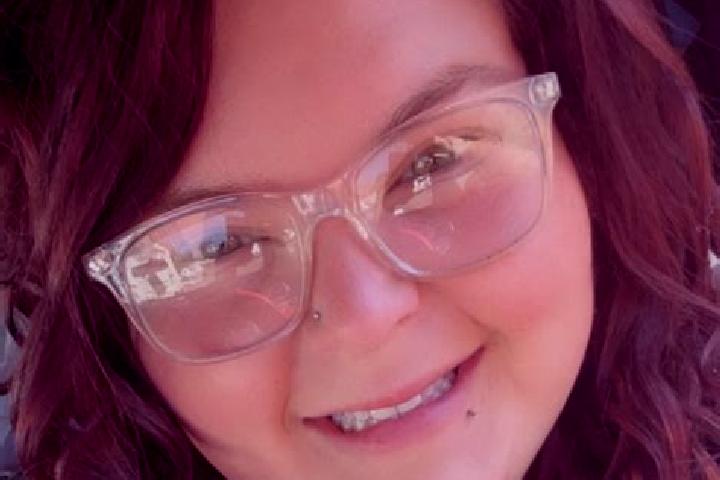 Emma, 23 — Escort in Mathis, United States