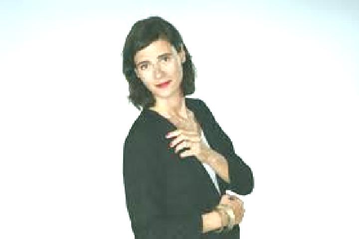 Emma, 23 — Escort in Saint-Vit, France