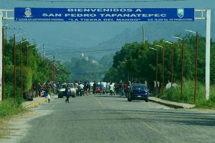 Emma, 23 — Escort in San Pedro Tapanatepec, Mexico