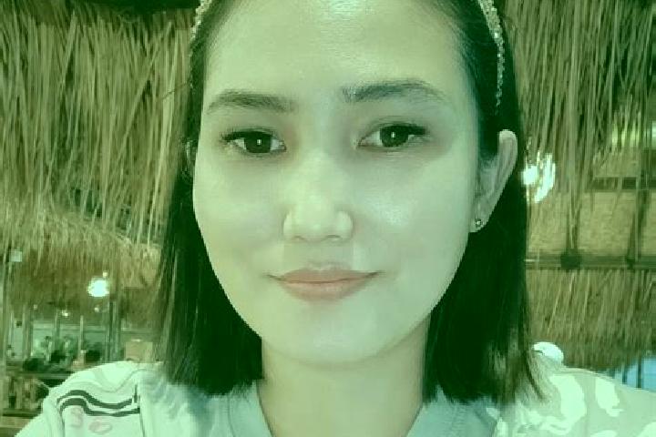 Emma, 23 — Escort in Sungguminasa, Indonesia