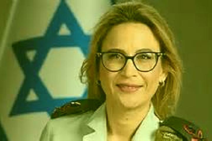 Emma, 23 — Escort in Yif at, Israel