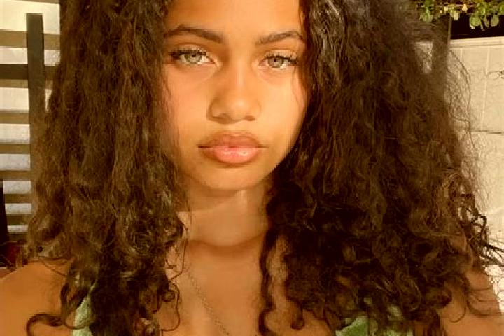 Emma, 24, a black green-eyed mixed companion based in Mikhaylov. Offering Party Girl, Travel Companion, Girlfriend Experience. Available for incall and outca...