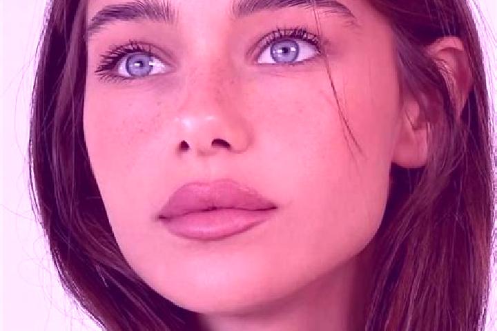 Emma, 24, a brunette brown-eyed middle eastern companion based in Seyda. Offering Duos, Striptease, Prostate Massage, Deep French Kissing. Available for inca...