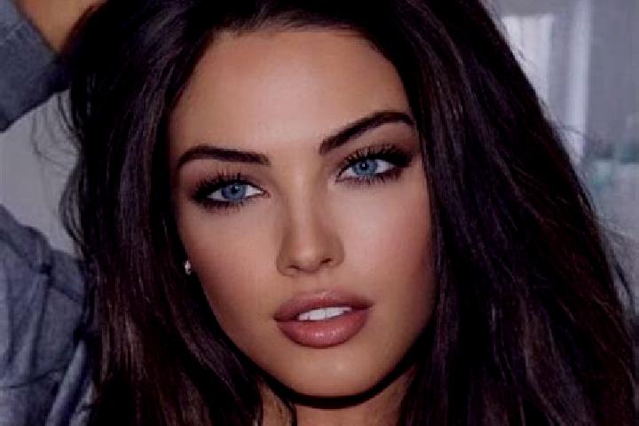 Emma, 24, a brunette dark-eyed caucasian companion based in Mojave. Offering Party Girl, A-Level, Prostate Massage. Available for incall and outcall, overnig...