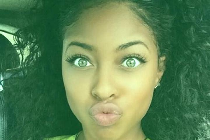 Emma, 24, a red green-eyed ebony companion based in Don Valley. Offering Roleplay, Prostate Massage, Fetish, Dinner Date. Available for incall and outcall, d...
