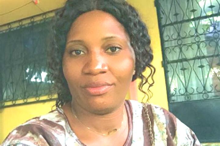 Emma, 24 — Escort in Cassongo, Angola