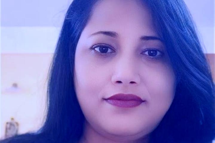 Emma, 24 — Escort in Digboi, India