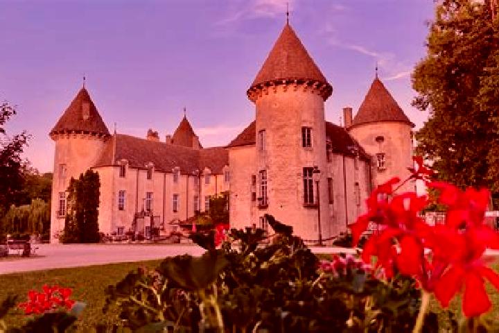 Emma, 24 — Escort in Montagny-les-Beaune, France