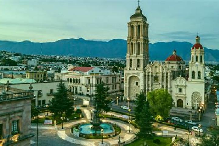Emma, 24 — Escort in Saltillo, Mexico