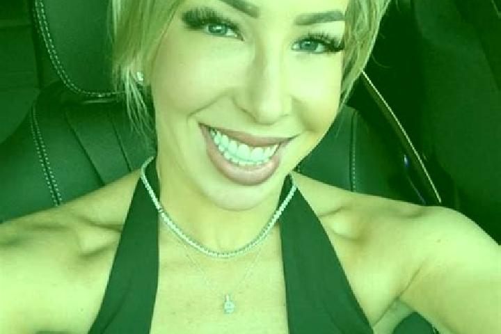 Emma, 24 — Escort in St. Matthew s, Belize