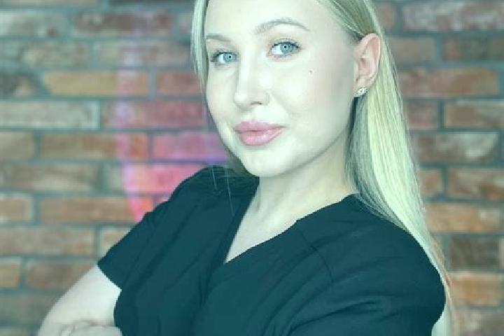Emma, 24 — Escort in Susz, Poland
