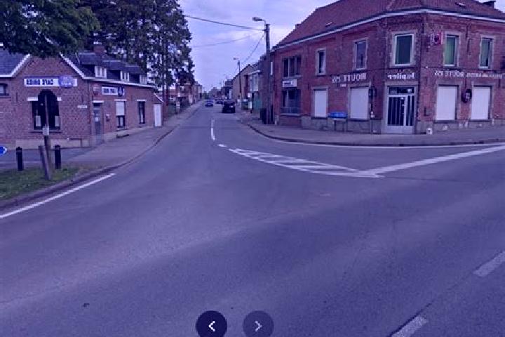 Emma, 24 — Escort in Vollezele, Belgium