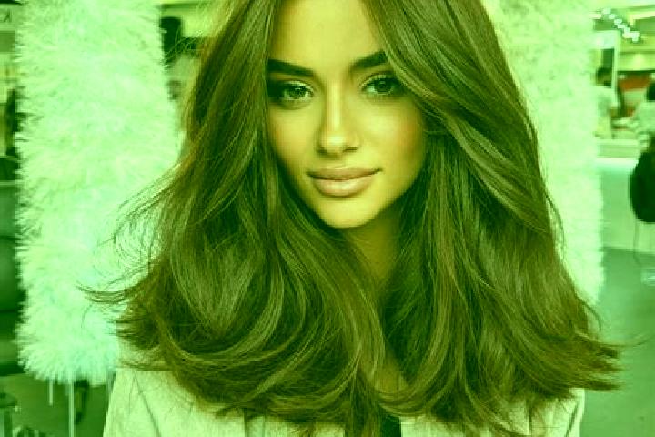 Emma, 25, a auburn brown-eyed latina companion based in Villardondiego. Offering OWO, Massage, Roleplay, Overnight. Available for incall and outcall, overnig...