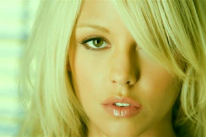 Emma, 25, a blonde brown-eyed indian companion based in Sanur. Offering Striptease, Overnight, Duos. Available for incall and outcall, day and evening dates.