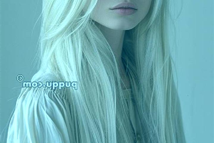 Emma, 25, a platinum blonde blue-eyed ebony companion based in Yakutsk. Offering BDSM, GFE, Couples. Available for incall and outcall, day and evening dates.