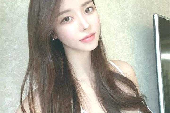 Emma, 25 — Escort in Nandiantou, China