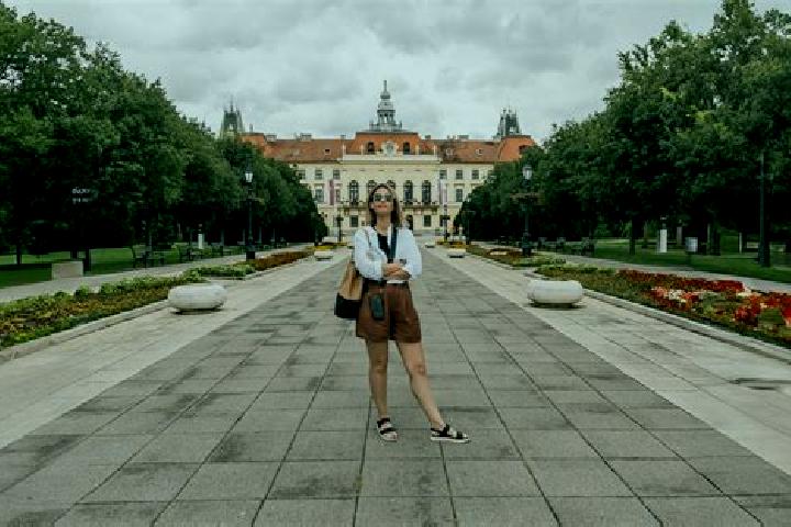 Emma, 25 — Escort in Padej, Serbia