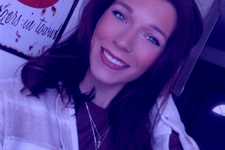 Emma, 25 — Escort in Sumrall, United States