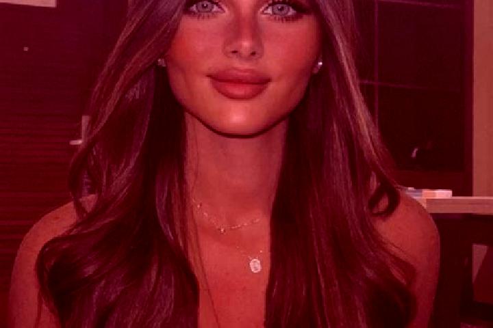 Emma, 26, a brunette dark-eyed ebony companion based in Cuevas. Offering BDSM, Erotic Massage, Deep French Kissing. Available for incall and outcall, day and...