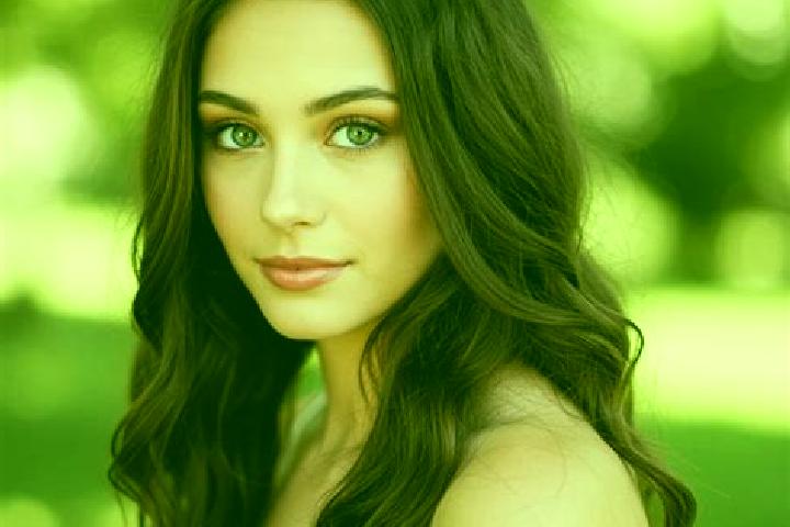 Emma, 26, a brunette hazel-eyed mixed companion based in Capilla. Offering A-Level, Roleplay. Available for incall and outcall, day and evening dates.