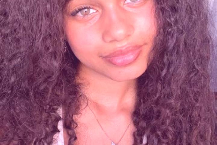 Emma, 26, a red hazel-eyed ebony companion based in Urunda. Offering CIM, Tantra, Travel Companion, 69, Roleplay. Available for incall and outcall, overnight...