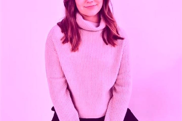 Emma, 26 — Escort in Antoing, Belgium