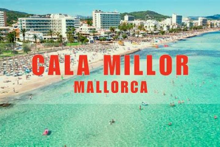Emma, 26 — Escort in Cala Millor, Spain
