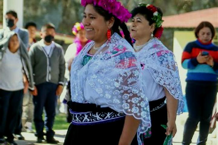 Emma, 26 — Escort in San Miguel Tenango, Mexico