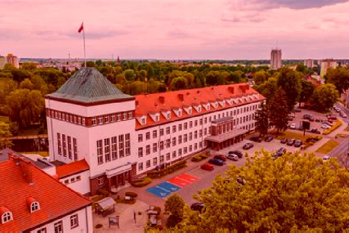 Emma, 26 — Escort in Skidel , Belarus