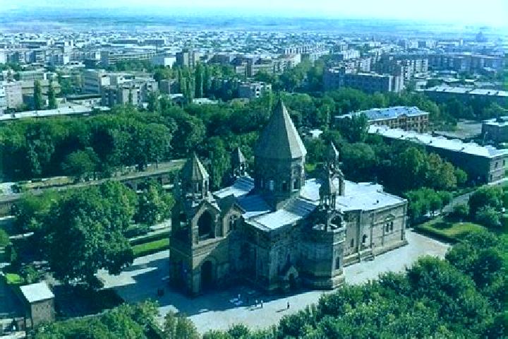Emma, 26 — Escort in Vagharshapat, Armenia