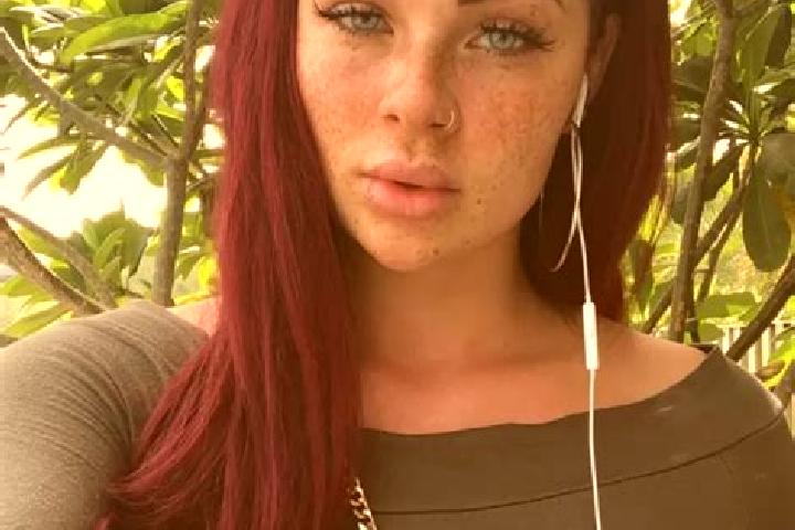 Emma, 27, a auburn green-eyed caribbean companion based in Kapelle-op-den-Bos. Offering BDSM, Prostate Massage, Tantra, Duos, Striptease. Available for incal...