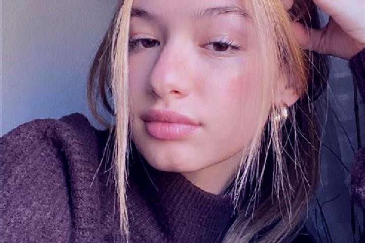 Emma, 27, a blonde brown-eyed caribbean companion based in Bafut. Offering Deep French Kissing, Roleplay, BDSM, Overnight, Massage. Available for incall and ...