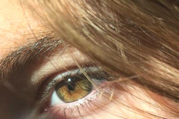 Emma, 27, a red hazel-eyed asian companion based in Vendin-les-Bethune. Offering Erotic Massage, Travel Companion, Domination. Available for incall and outca...