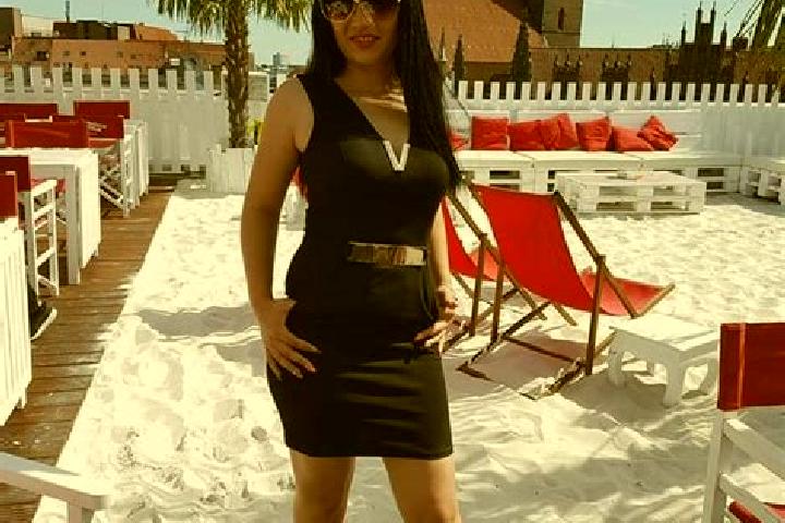 Emma, 27 — Escort in Bahrenfleth, Germany