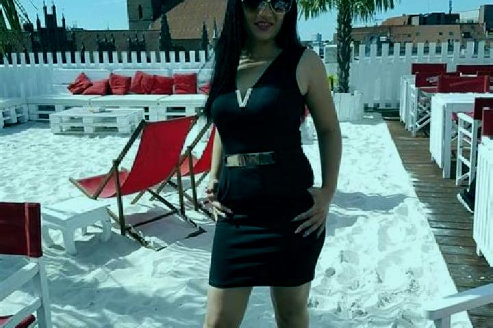 Emma, 27 — Escort in Bullet, Switzerland