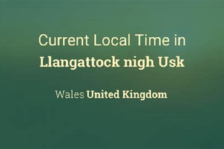 Emma, 27 — Escort in Llangattock, United Kingdom