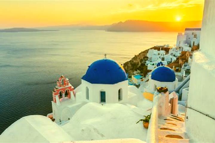 Emma, 27 — Escort in Vrachnaiika, Greece