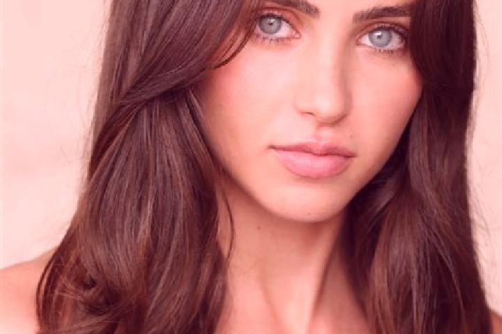 Emma, 28, a brunette dark-eyed caribbean companion based in Kapisuyu. Offering Roleplay, Domination, Massage, Prostate Massage. Available for incall and outc...