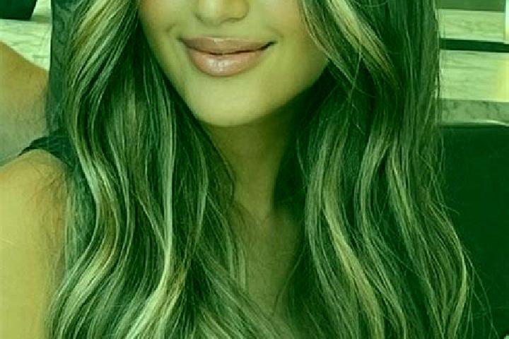 Emma, 28, a dark blonde brown-eyed caucasian companion based in Fonte Alto. Offering Travel Companion, 69, Dinner Date. Available for incall and outcall, day...