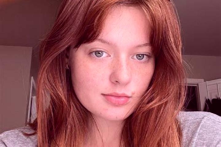 Emma, 28, a red grey-eyed slavic companion based in Cuvilly. Offering OWO, Striptease, CIM, GFE, Overnight. Available for incall and outcall, day and evening...