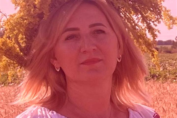 Emma, 28 — Escort in Costuleni, Romania