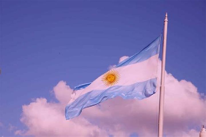 Emma, 28 — Escort in La Criolla, Argentina