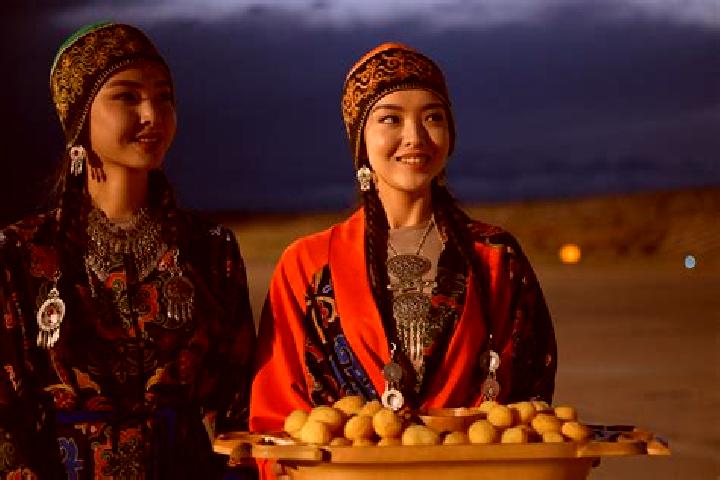 Emma, 28 — Escort in Yangiariq, Uzbekistan