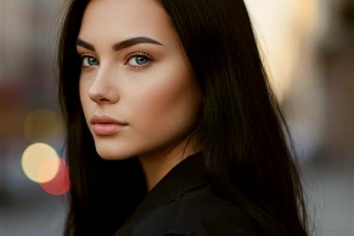 Emma, 29, a auburn blue-eyed latina companion based in Hoegaarden. Offering CIM, Domination, Roleplay, Dinner Date. Available for incall and outcall, day and...
