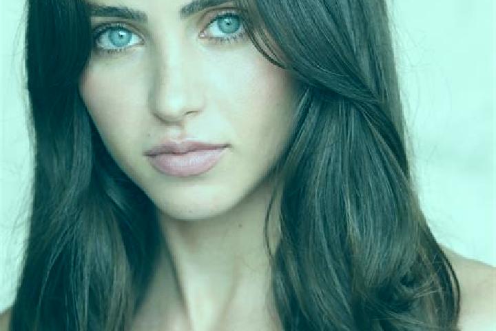 Emma, 29, a black brown-eyed middle eastern companion based in Whitmore Lake. Offering Tantra, Girlfriend Experience, Fetish, OWO. Available for incall and o...