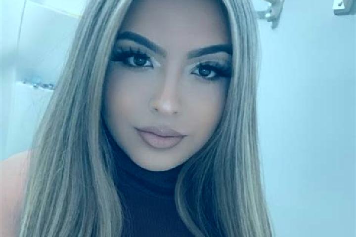 Emma, 29, a blonde dark-eyed latina companion based in Menzingen. Offering Deep French Kissing, Duos, Roleplay, GFE. Available for incall and outcall, day an...
