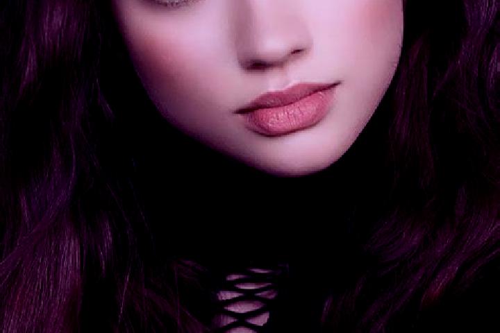 Emma, 29, a brunette dark-eyed asian companion based in Kurland. Offering Party Girl, OWO, Deep French Kissing. Available for incall and outcall, day and eve...