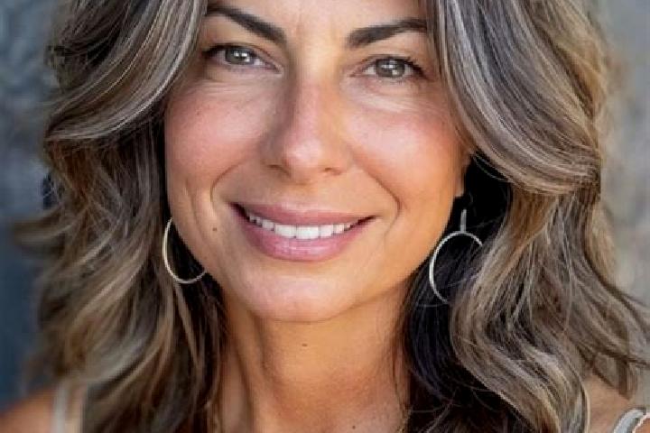 Emma, 29, a brunette grey-eyed middle eastern companion based in Osh. Offering Roleplay, Duos, 69, A-Level, Erotic Massage. Available for incall and outcall,...