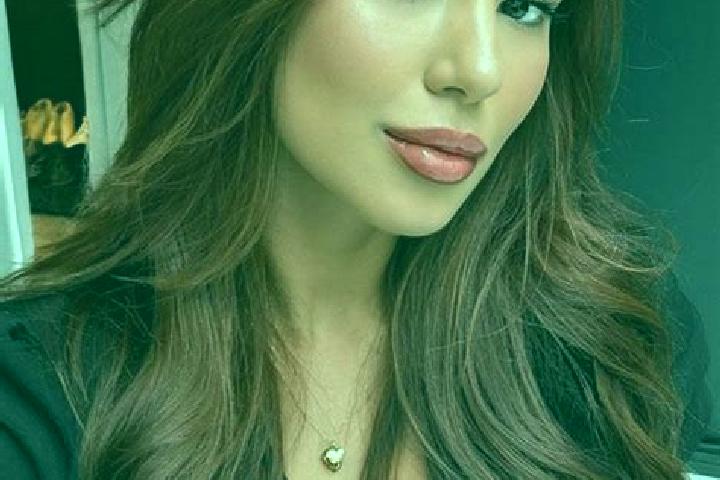 Emma, 29, a chestnut brown-eyed latina companion based in Provodov. Offering Couples, BDSM, Striptease, CIM. Available for incall and outcall, overnight book...